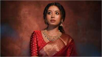 Surabhi Das: ‘I am not playing Urmila, I am Shrutakirti’: Surabhi Das shuts down rumors about her character in Ranbir Kapoor and Sai Pallavi starrer ‘Ramayana’ | Hindi Movie News